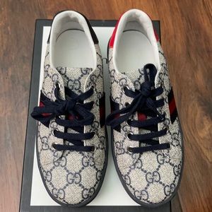 Authentic Gucci sneakers worn twice kids size 31eu
